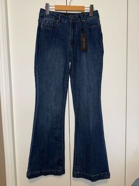Rachel Zoe Brand New Hi-Rise Flare Stretch 5-Pocket Jeans